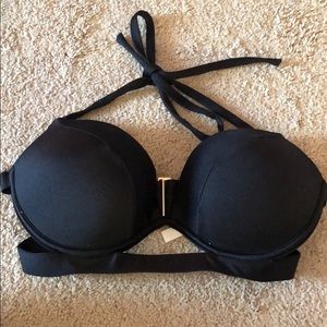 Victoria’s Secret bombshell bikini top